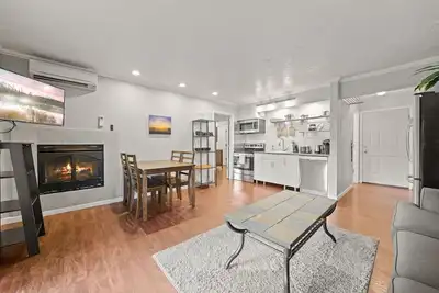 Image de Belle 1 chambre entièrement meublée au bord de la rivière Deschutes