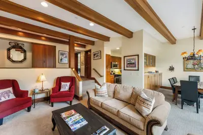 Image de Premier Vail Village Location Plaza Lodge - Condo 3 chambres / 3 salles de bain # 4