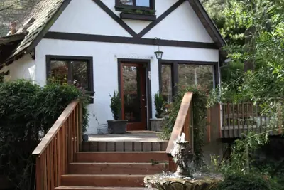 Image de Détendez-vous et connectez-vous avec la nature dans cette retraite de créateurs dans la charmante Mill Valley