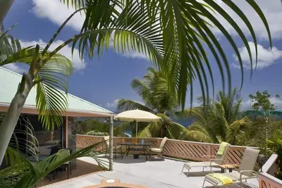 Image de Romantique Stone Cottage, Votre Island Hideaway de tout!