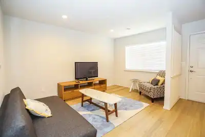 Image de À quelques pas du centre-ville de Bentonville Iii