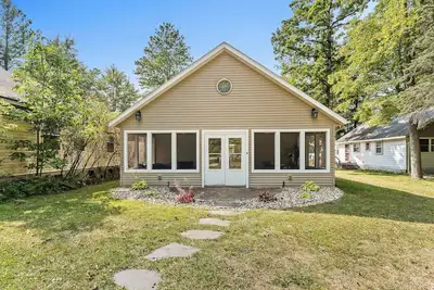 Image de Sunset Beach House-Lakefront / Plage privée / Dock-S. Haven / Saugatuck * RÉSERVER 2019 *