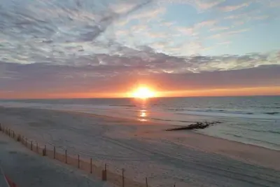 Image de Vues dominantes depuis les ponts enveloppants Sunrise à Sunsest