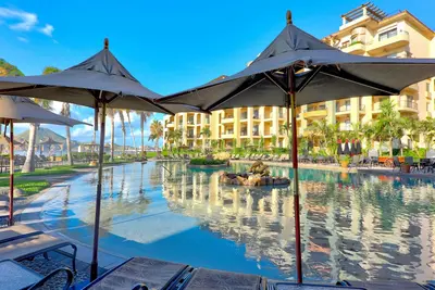 Image de Luxury Ocean View Entièrement rénové 2019! Complexe cinq étoiles familial