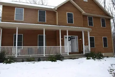 Image de Eaglrock Resort \"Membres\" / famille! Seulement!