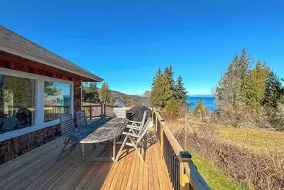 Hart's Desire on Freshwater Bay, à 19 km de Port Angeles