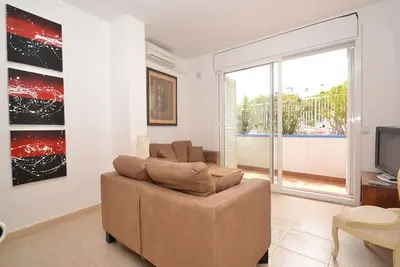 Image de Sitges Central, 3 chambres, 2 salles de bain, proche de la plage et des commerces