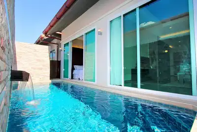 Long séjour avec piscine privée B10 (2 Br)