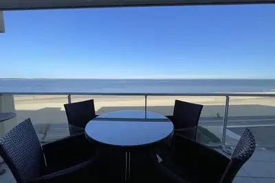 Image de Appartement T2 proche centre avec terrasse et parking sous-terrain