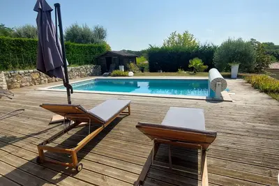 Agréable maison contemporaine à Mondonville, proximité Toulouse et Aéroport.