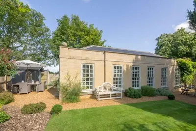 Une retraite unique de deux chambres dans un bel emplacement rural sur le domaine de Snettisham House.