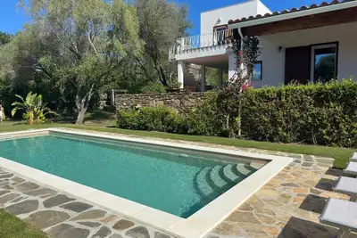 Image de Villa Lu Impostu: piscine 5 salles de bain terrasse jardin solarium vue mer