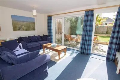 Une maison rénovée à 5 minutes à pied du port de Brancaster Staithe