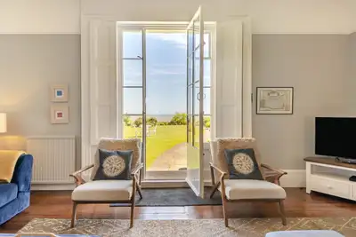Image de 3 Centre Cliff - Cinq Chambres Maison, Couchages 12
