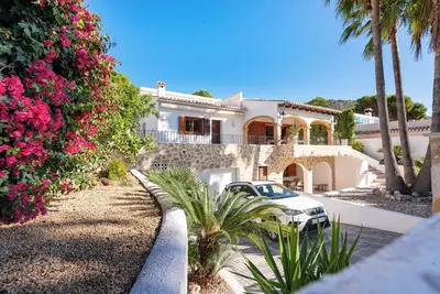 Image de Villa El Portet Plage. 150 m. de la plage avec belle piscine (chauffée)