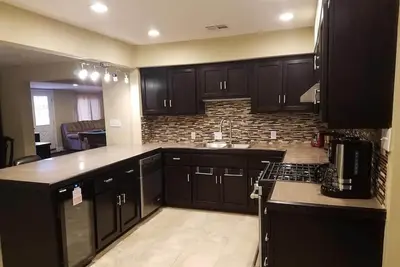 Image de Votre solution de logement Holloman Tdy