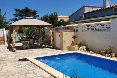 Image de Villa avec piscine privée,