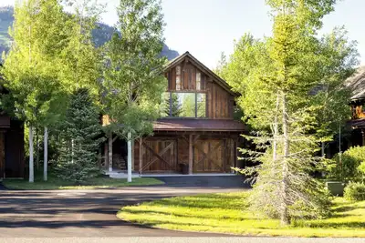 Image de Cabane de luxe moderne à la base de Jackson Hole