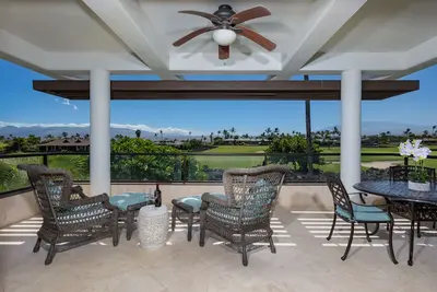 Image de Demandez-nous sur nos promotions! Profitez de la montagne, du parcours de golf et de la vue sur l'océan!