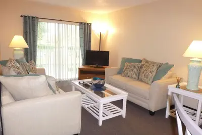 Image de Shorewalk location par le propriétaire. Shorewalk Condo 2Bed / 2Bath / Self-Catering.