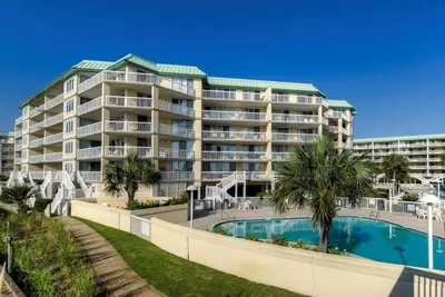 Cambridge At Somerset Unit 502: 3 Br / 3 Ba condo à Pawleys Island, pour 8 personnes