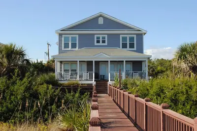Holliday: 6 Br / 6. 5 Ba maison à Pawleys Island, pour 16 personnes