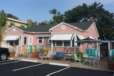 Image de 1925 Restored Beach Cottage 100 étapes de la plage parfait pour les familles!