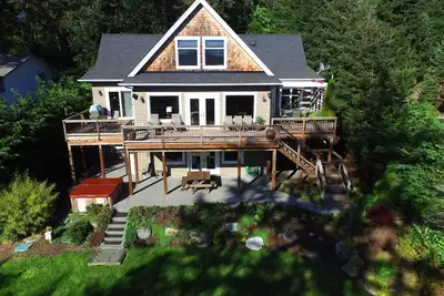 Image de Escapade sur l'île de San Juan avec un trajet en ferry de sept minutes vers l'île de Guemes