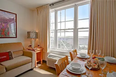 Image de 1Br: Poste d'expédition 306