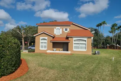 Image de Disney Area Maison de luxe / Lac Berkley Resort