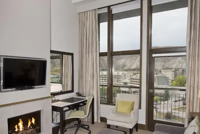 Image de Ski in / out Luxury! Penthouse au 9e étage, spa / voiturier, club de remise en forme, spa