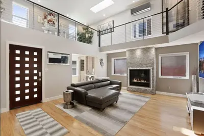 Image de Minneapolis Tangletown Lux Hotel<br>Airbnb certifié «super hôte»