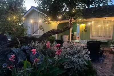 Image de Cottage lunatique enchanteur au bord de la mer