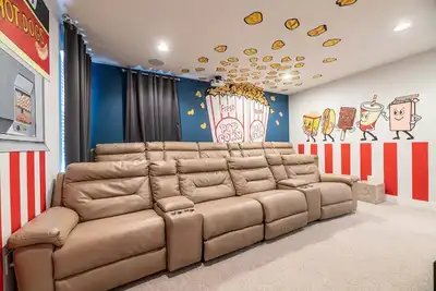 Image de Ec254- Villa 8 chambres Encore avec cinéma maison