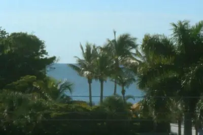 Image de Étapes pour aller à la plage, des prix intéressants, un intérieur élégant - Sandpebble4B