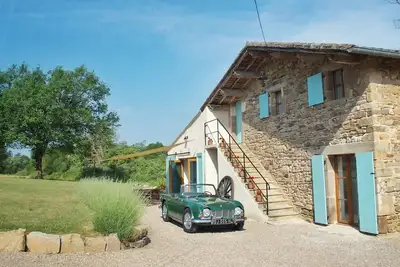 Image de Gîte calme en pierre avec piscine / Gîte en vieilles pierres avec piscine