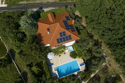 Superbe Villa \"Marija\" Avec Piscine H A A T E D
