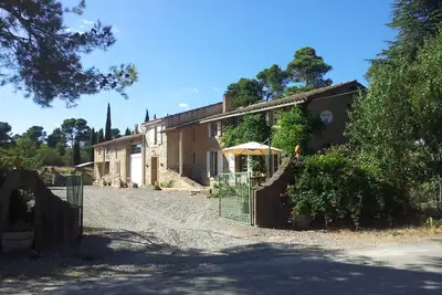 Image de Super calme, au milieu des vignes et de la foret, à 20mn de la Cité Médiévale