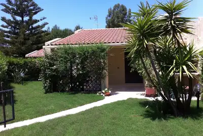 Image de Villa confortable avec grand jardin près de la mer et Villasimius