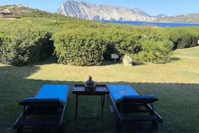 Image de Villino D5 à 150 mètres de la plage avec vue sur la mer et l'île de Tavolara