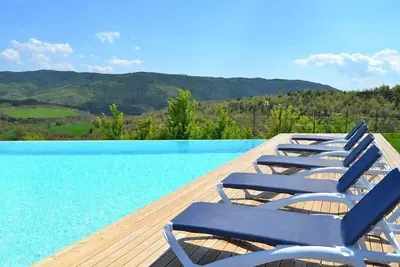 Image de Casa Puñol - High Standard Holiday Villa w/ Pool & Jacuzzi. 6 Br & 6 Ba.