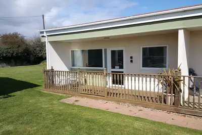 Image de 'Amanecer' - Chalet moderne de deux chambres situé sur Rainbows End Park, Bacton.
