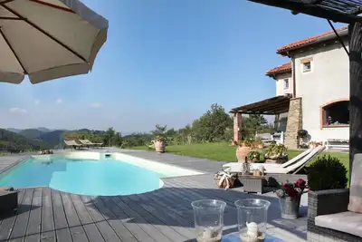Image de Villa charmante, PrivatePool, Gavi, vue sur les montagnes enneigées, Wifi.