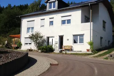 Image de 2 beaux appartements (+ n ° 2731295) dans le Ruwertal à la périphérie de Trèves.