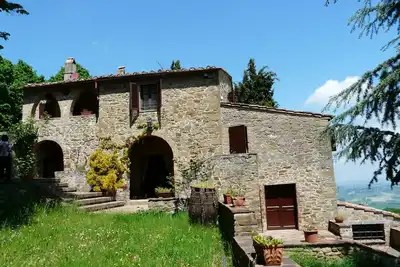Image de Maison de campagne avec une vue panoramique enchanteresse