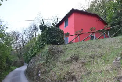 Image de Ancien corps de ferme avec de superbes vues à Bagni di Lucca