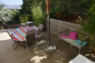 Image de Bas de villa vue mer dans domaine privé de la Polynésie à Giens ( Hyères)