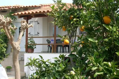 Image de Calme, au milieu d'une oliveraie, près de la plage, wifi | Maison de vacances Ili