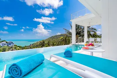 Image de Construit en 2016, privé / calme, mais à seulement 15 minutes du centre et à 5 minutes de la plage