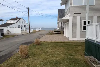 Image de Vues de l'eau et la plage privée